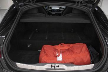 Ferrari GTC4Lusso — photo 33