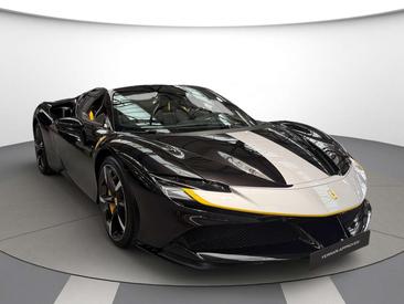 Ferrari SF90 Spider — photo 11