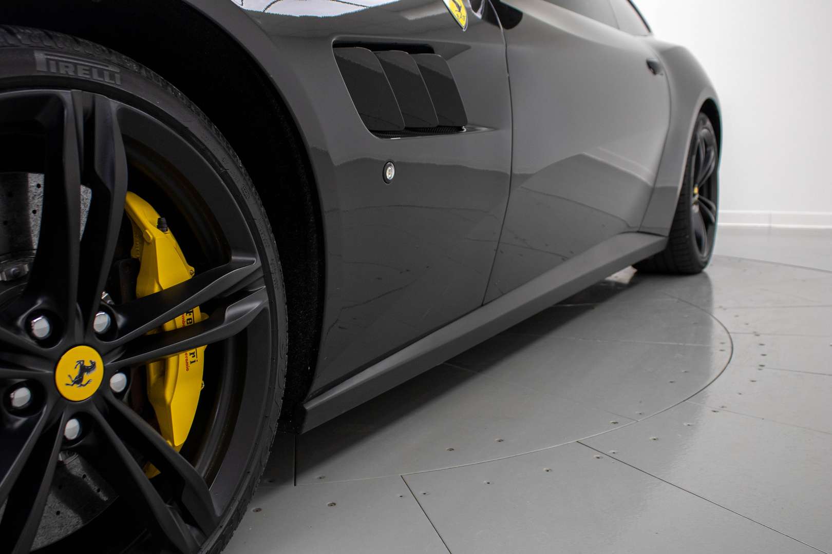 Ferrari GTC4Lusso - 2017 - Joinsteer - #40