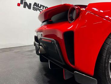 Ferrari 488 Pista — photo 13