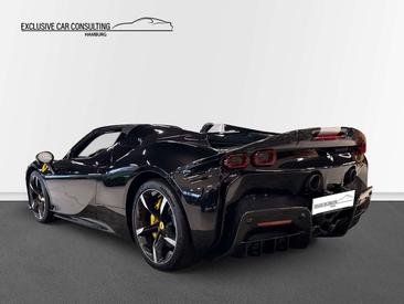 Ferrari SF90 Spider — photo 4