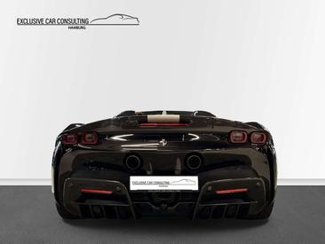 Ferrari SF90 Spider — photo 5