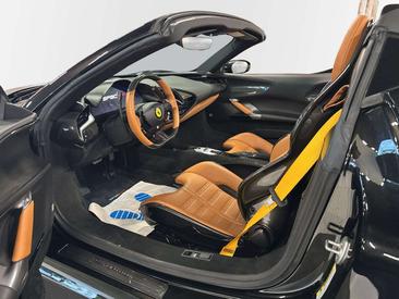 Ferrari SF90 Spider — photo 7