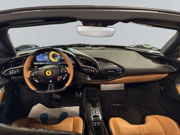 Ferrari SF90 Spider — photo 8