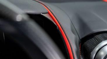 Ferrari 812 Superfast — photo 33