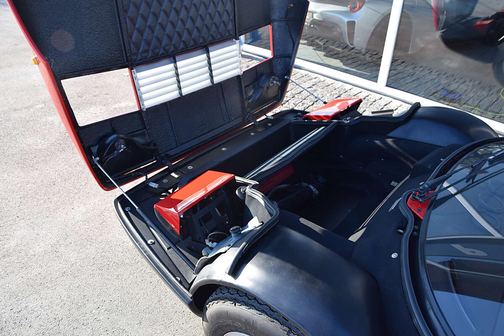 Ferrari 365 GT4 2+2 - 1974 - Joinsteer - #20