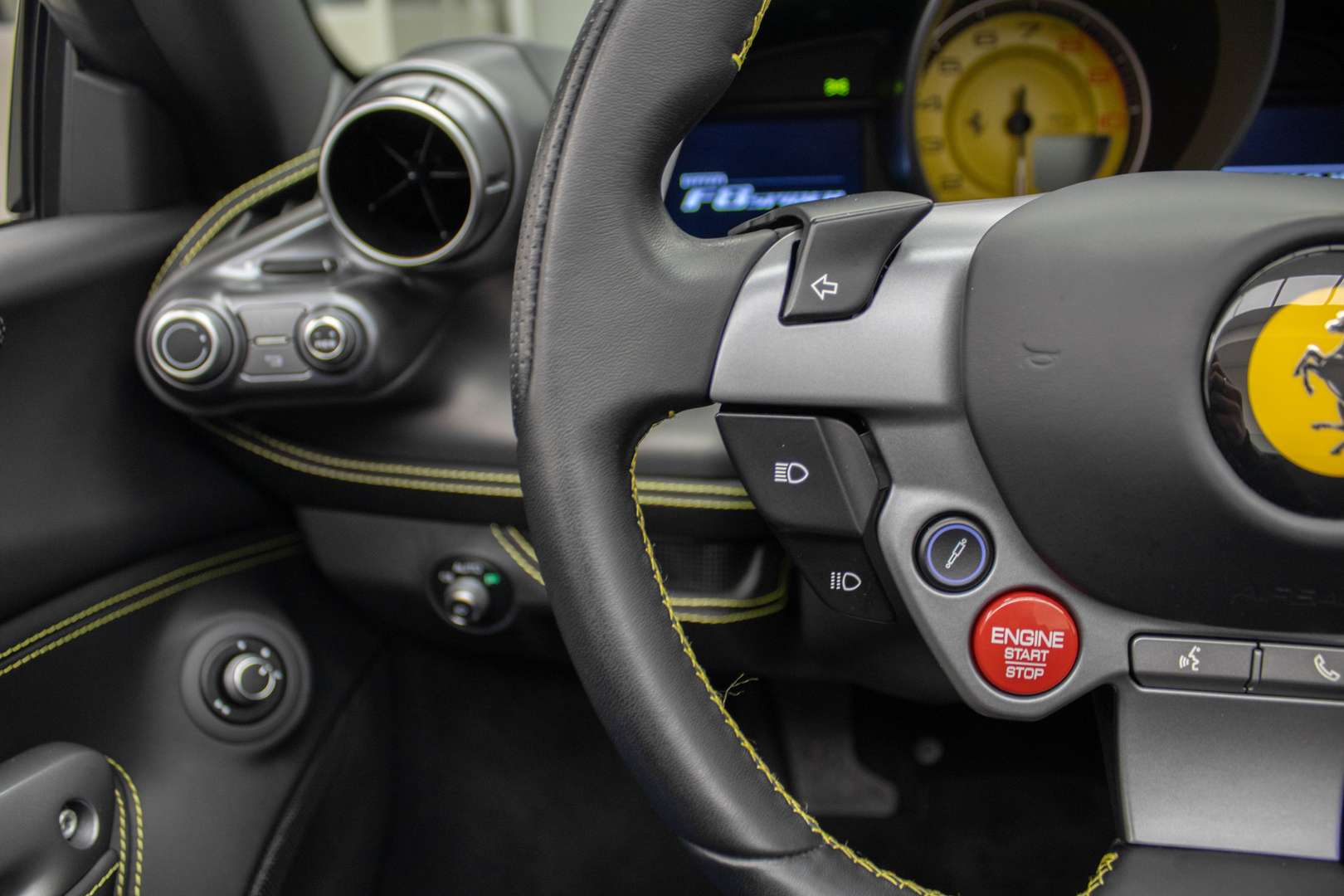 Ferrari F8 Spider - 2022 - Joinsteer - #10