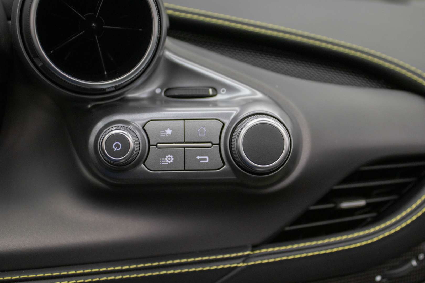 Ferrari F8 Spider - 2022 - Joinsteer - #15