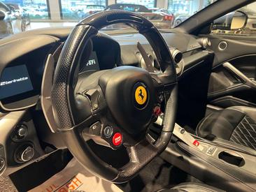 Ferrari F12 Berlinetta — photo 9