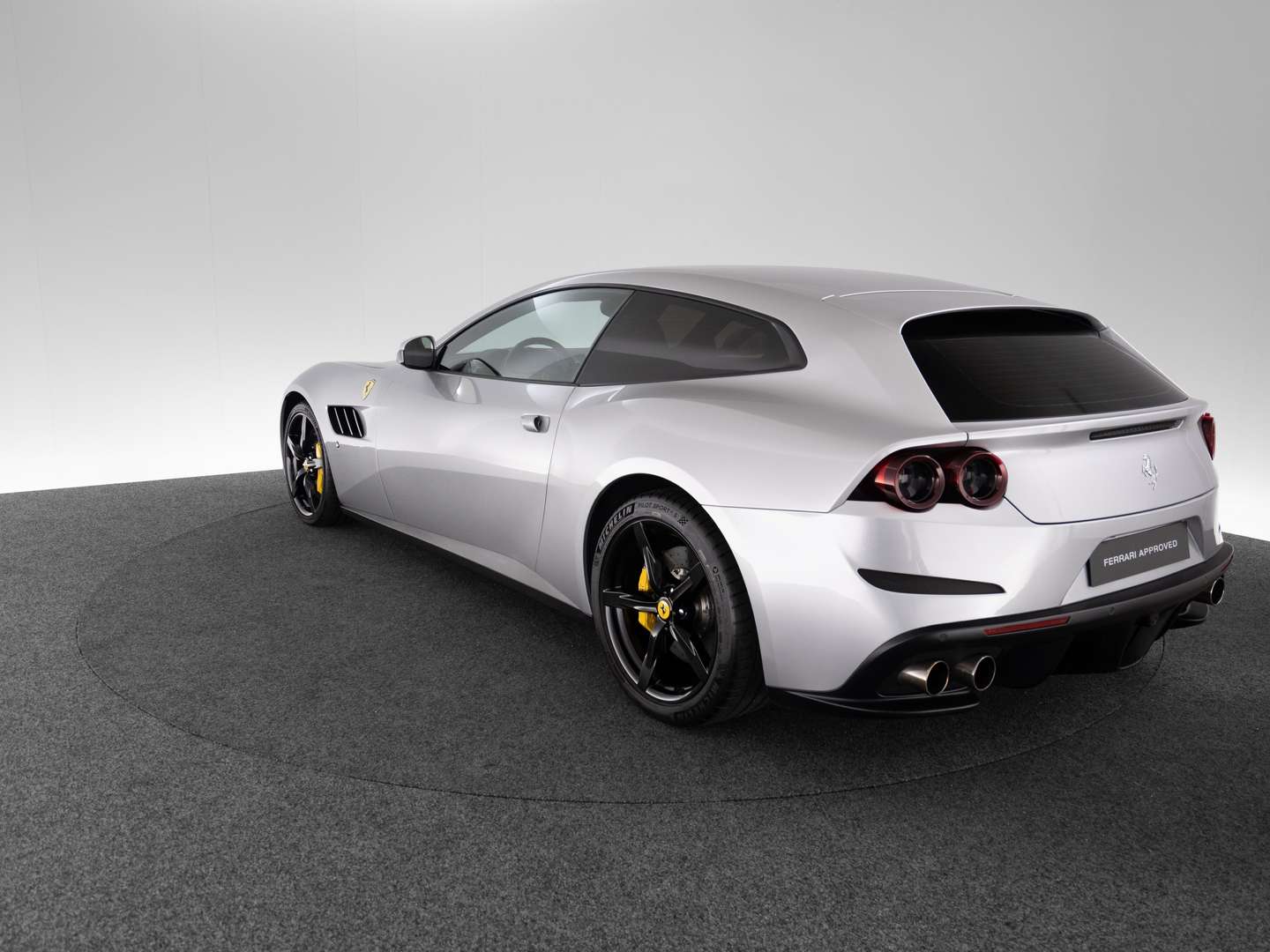 Ferrari GTC4Lusso - 2019 - Joinsteer - #38
