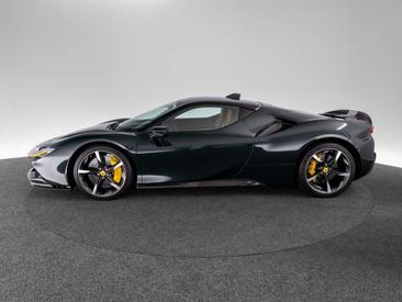 Ferrari SF90 Stradale — photo 4