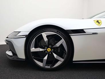 Ferrari 12 Cilindri — photo 28