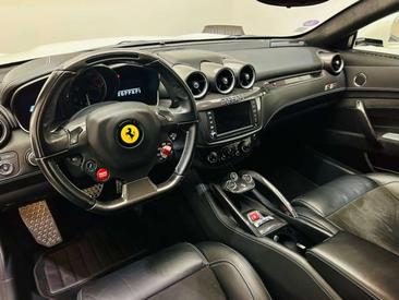 Ferrari FF — photo 3