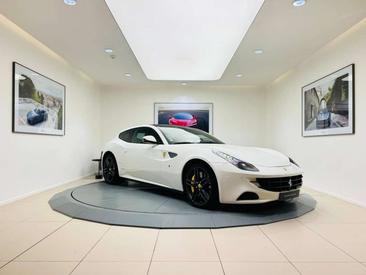 Ferrari FF — photo 9