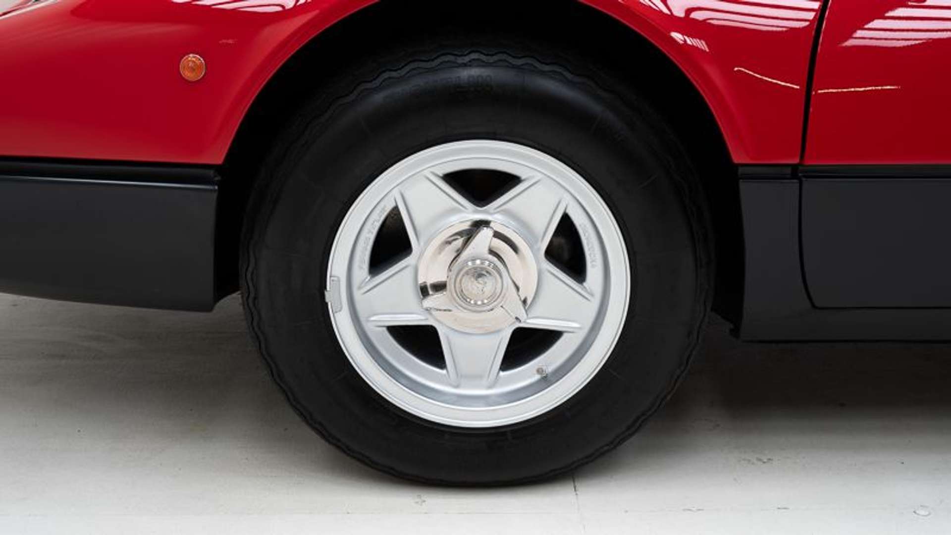 Ferrari 365 GT4 2+2 - 1975 - Joinsteer - #9