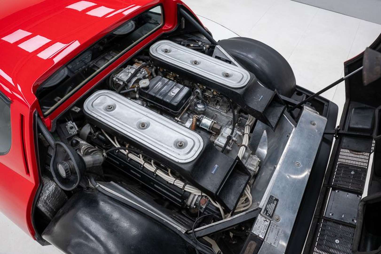 Ferrari 365 GT4 2+2 - 1975 - Joinsteer - #26