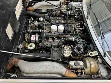 Ferrari 400 — photo 18