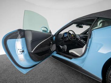 Ferrari Roma — photo 11