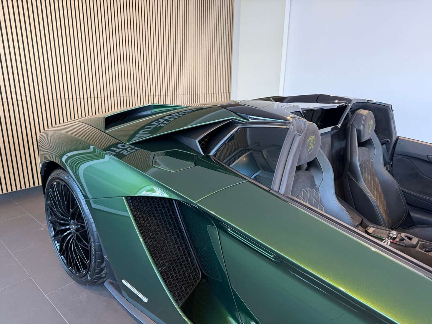 Lamborghini Aventador Roadster - 2020 - Joinsteer - #5