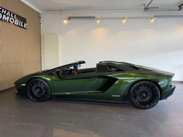 Lamborghini Aventador Roadster — photo 6