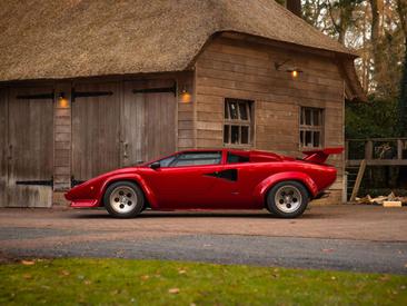 Lamborghini Countach — photo 4