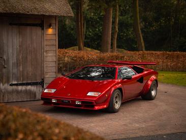 Lamborghini Countach — photo 17