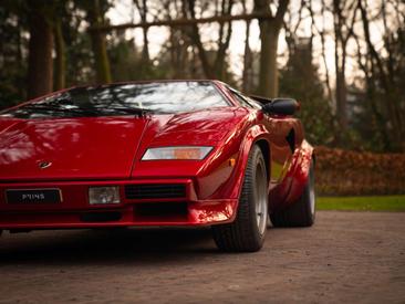 Lamborghini Countach — photo 19
