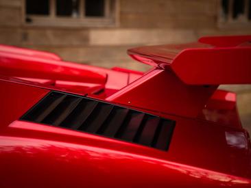 Lamborghini Countach — photo 29