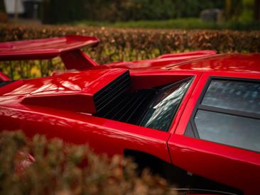 Lamborghini Countach — photo 38