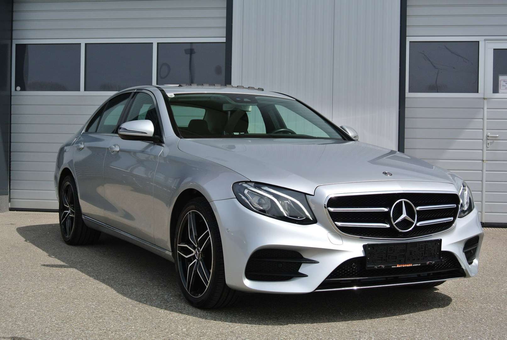 Mercedes Classe E 200 AMG-Design - 2019 - Joinsteer