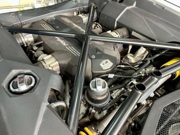 Lamborghini Aventador — photo 34