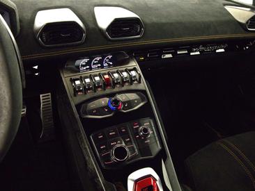 Lamborghini Huracán Performante — photo 11