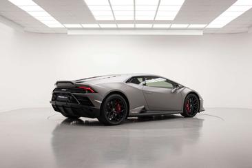 Lamborghini Huracán EVO — photo 3