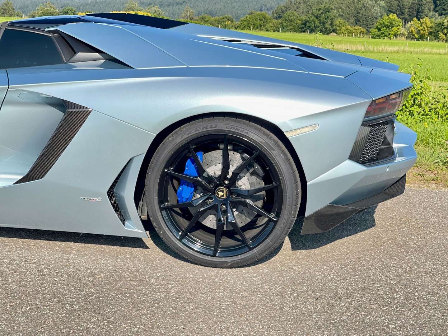 Lamborghini Aventador SV Roadster - 2015 - Joinsteer - #20