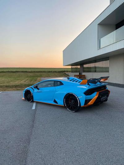 Lamborghini Huracán STO