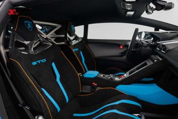 Lamborghini Huracán STO — photo 17