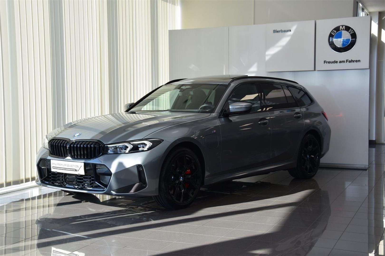 BMW Série 3 330e XDrive - 2025 - Joinsteer - #1