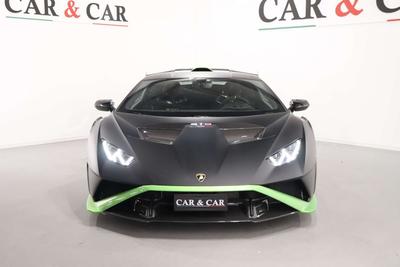 Lamborghini Huracán STO