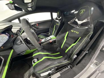 Lamborghini Huracán STO — photo 11