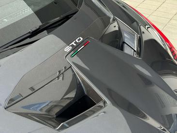 Lamborghini Huracán STO — photo 8