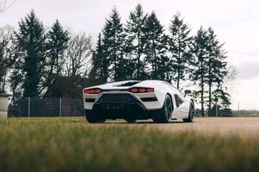Lamborghini Countach — photo 5