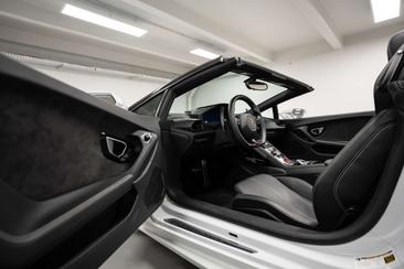 Lamborghini Huracán LP 610-4 Spyder — photo 40