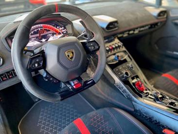 Lamborghini Huracán Performante — photo 9