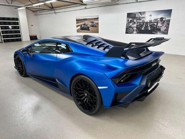 Lamborghini Huracán STO 60th Anniversary — photo 3