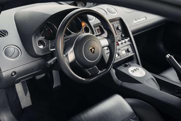 Lamborghini Gallardo 560-4 — photo 9