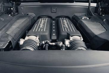 Lamborghini Gallardo 560-4 — photo 13