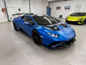 Lamborghini Huracán STO 60th Anniversary — photo 33