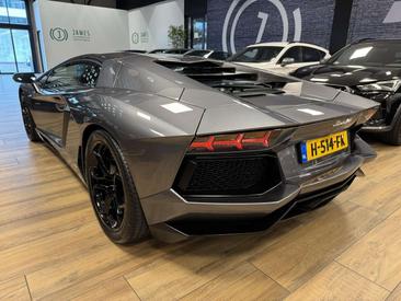 Lamborghini Aventador SV — photo 2