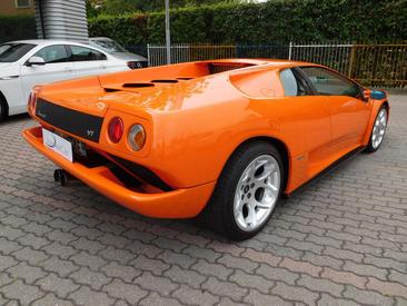 Lamborghini Diablo — photo 6