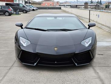 Lamborghini Aventador SV — photo 7